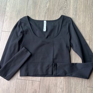 Athleta ribbed long sleeve crop top